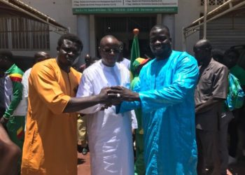 Garga Mbossé et Moussa Ndoye honorés par le ministre des sports Matar Ba - wiwsport