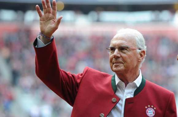 Beckenbauer déclare sa flamme à Kalidou Koulibaly : "Il est le meilleur actuellement à son poste" - wiwsport