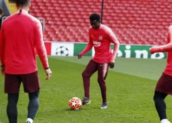 Vidéo- Entrainement FC Barcelone: Le centre parfait de Moussa Wagué et la belle reprise d'Arthur - wiwsport
