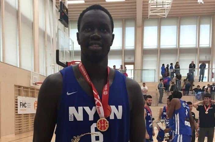 Le capitaine des Lions, Maleye Ndoye, champion et MVP en Suisse ! - wiwsport Le capitaine des Lions, Maleye Ndoye, champion et MVP en Suisse ! - wiwsport