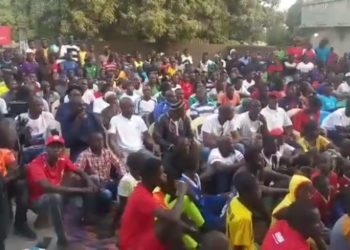 (Vidéo) Finale LdC : Admirez l'ambiance à Bambaly chez Sadio Mané ! - wiwsport