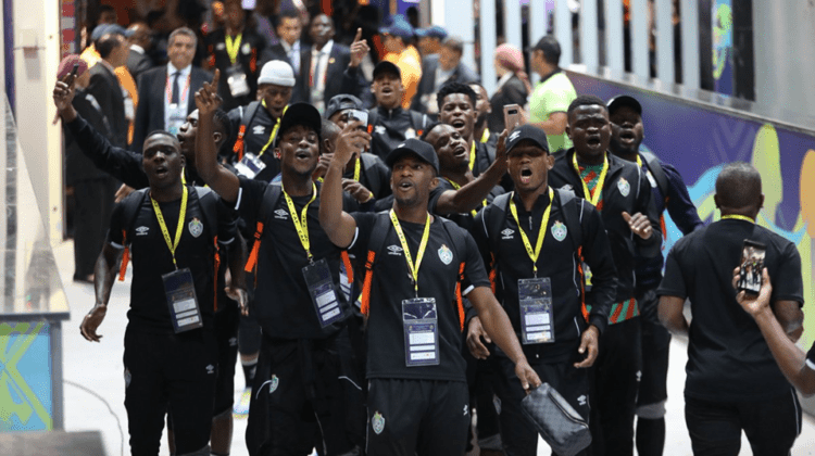 Vidéo - Egypte/Zimbabwe : l'arrivée spectaculaire des « Warriors » - wiwsport Vidéo - Egypte/Zimbabwe : l'arrivée spectaculaire des « Warriors » - wiwsport