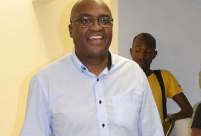 Présidence FIBA AFRIQUE: Anibal Manave succède à Hamane Ndiaye - wiwsport Présidence FIBA AFRIQUE: Anibal Manave succède à Hamane Ndiaye - wiwsport
