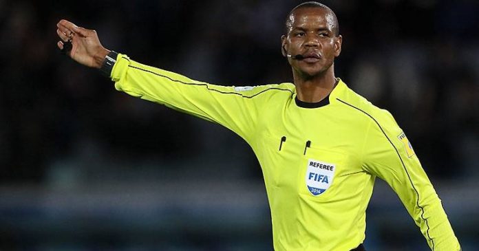 Scandale sur scandale : L’histoire incroyable de Sikazwe, arbitre du match Sénégal-Algérie - wiwsport Scandale sur scandale : L’histoire incroyable de Sikazwe, arbitre du match Sénégal-Algérie - wiwsport