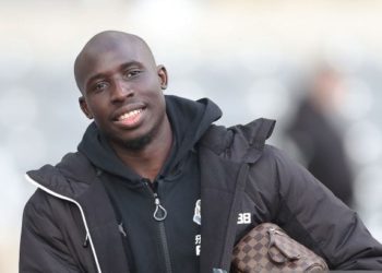 NEWCASTLE UPON TYNE, ENGLAND - JANUARY 06:  Newcastle player Mohamed Diame arrives at the ground before the The Emirates FA Cup Third Round match between Newcastle United and Luton Town at St James' Park on January 6, 2018 in Newcastle upon Tyne, England.  (Photo by Ian MacNicol/Getty Images)