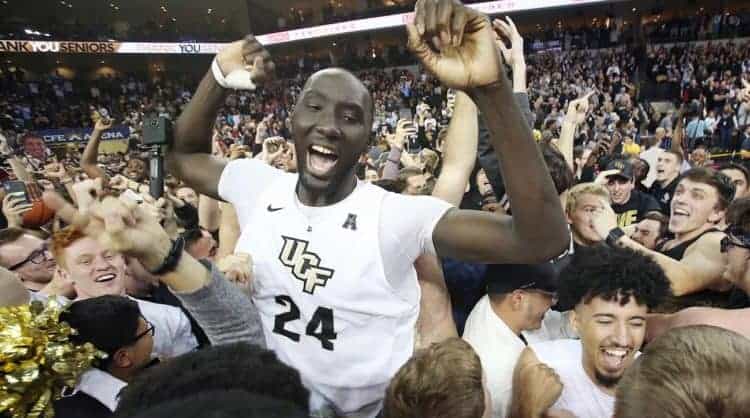 Non drafté, El Hadji Tacko Fall signe aux Celtics de Boston ! - wiwsport Non drafté, El Hadji Tacko Fall signe aux Celtics de Boston ! - wiwsport