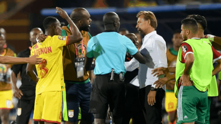 CAN 2019 - Suspension d'Adénon : la CAF répond à la Fédération Béninoise ! - wiwsport CAN 2019 - Suspension d'Adénon : la CAF répond à la Fédération Béninoise ! - wiwsport