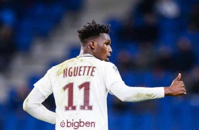 Mercato - Metz : Opa Nguette rempile finalement avec les Grenats - wiwsport Mercato - Metz : Opa Nguette rempile finalement avec les Grenats - wiwsport