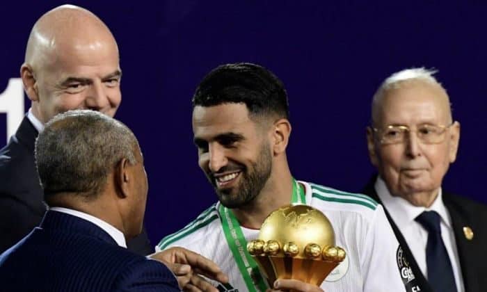 CAN 2019 : Accusé d’avoir ignoré le Premier ministre Égyptien, Mahrez sort de son silence - wiwsport
