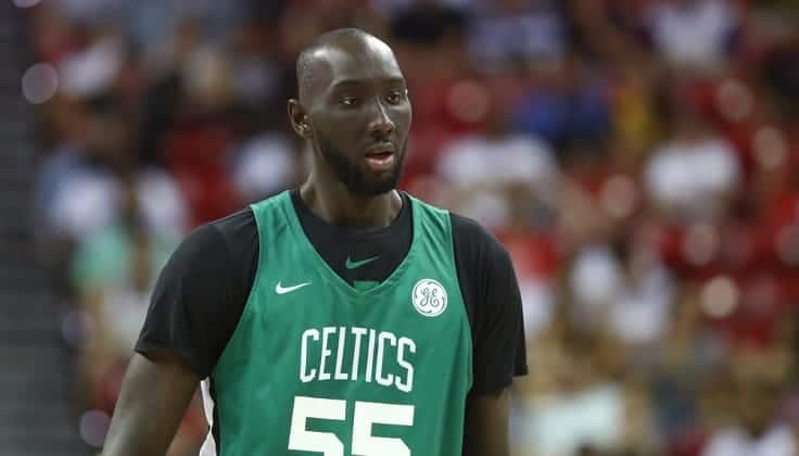 Boston Celtics : Danny Ainge ouvre la porte à Tacko Fall ! - wiwsport Jul 6, 2019; Las Vegas, NV, USA; Boston Celtics center Tacko Fall (55) against the Philadelphia 76ers during an NBA Summer League game at Thomas & Mack Center. Mandatory Credit: Mark J. Rebilas-USA TODAY Sports