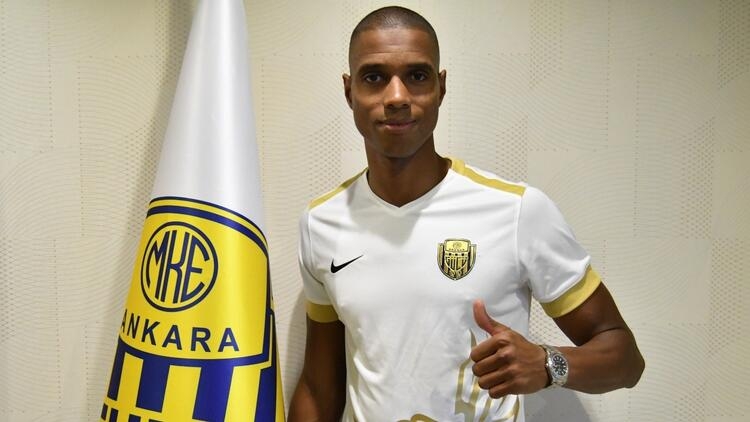 Mercato - Turquie : Ricardo Faty signe un nouveau contrat d'un an avec Ankaragücü - wiwsport Mercato - Turquie : Ricardo Faty signe un nouveau contrat d'un an avec Ankaragücü - wiwsport
