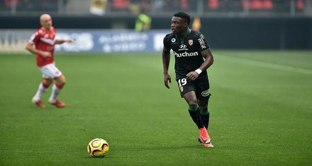 Ligue 2 : Lens et Clermont se neutralisent (1-1), Arial Mendy et Yannick Gomis titulaires - wiwsport Ligue 2 : Lens et Clermont se neutralisent (1-1), Arial Mendy et Yannick Gomis titulaires - wiwsport