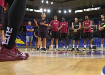 FC Barcelone – Le jeune Ibou Dianko Badji s’entraîne avec l’équipe première - wiwsport