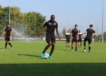 Ligue 1 : Première apparition de Sada Thioub avec Angers - wiwsport