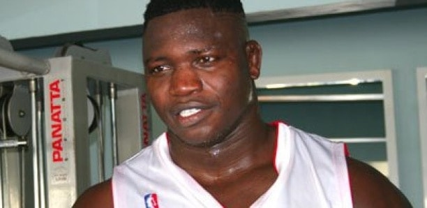 Tapha Tine menace Lac 2 : "Je vais le chicoter comme un enfant" - wiwsport