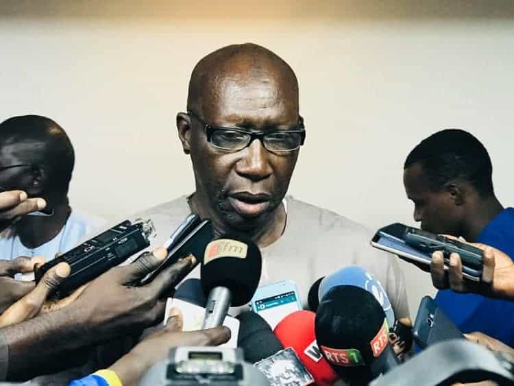 Abdourahmane Ndiaye "ADIDAS" : "C'est moi qui suis venu proposer mes services parce que j'aime mon pays" - wiwsport Abdourahmane Ndiaye "ADIDAS" : "C'est moi qui suis venu proposer mes services parce que j'aime mon pays" - wiwsport