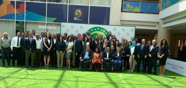 Nommée Déléguée Générale de la FIFA pour l’Afrique, Fatma Samoura a pris fonction ! - wiwsport