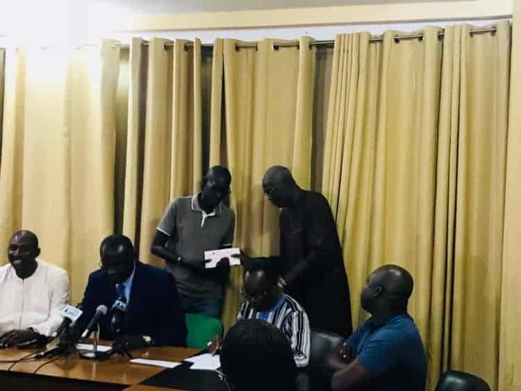 Football local : La fédération sénégalaise de Football débourse 65 millions pour les lauréats ! - wiwsport Football local : La fédération sénégalaise de Football débourse 65 millions pour les lauréats ! - wiwsport