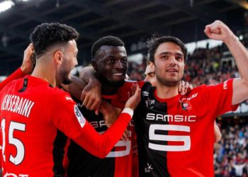 Vidéo - Niang buteur, le PSG subit sa première défaite de la saison - wiwsport