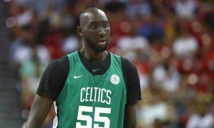 Tacko Diop Fall 2,31m, du Sénégal aux USA : La taille fera-t-elle la loi à la NBA? - wiwsport Tacko Diop Fall 2,31m, du Sénégal aux USA : La taille fera-t-elle la loi à la NBA? - wiwsport