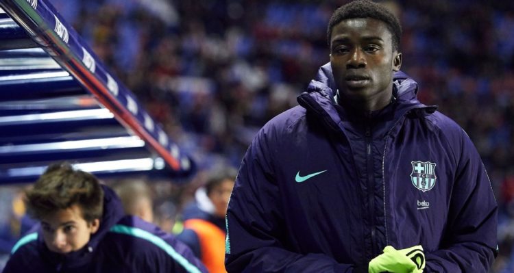 Dortmund vs Barcelone : Moussa Wagué en tribune - wiwsport