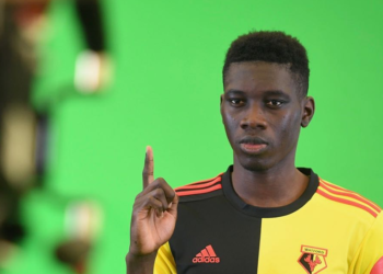 Premier League : Ismaila Sarr débute encore sur banc face à Arsenal - wiwsport