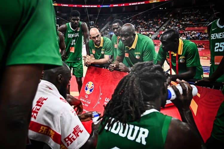 Moustapha Gaye, coach des lions: "Nous allons effacer ce match et passer au suivant..." - wiwsport Moustapha Gaye, coach des lions: "Nous allons effacer ce match et passer au suivant..." - wiwsport