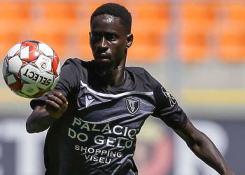 Portugal : Latyr Fall offre la victoire à l'Academico Viseu (vidéo) - wiwsport