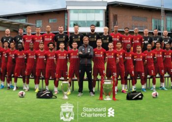 Liverpool FC : la photo officielle de la saison 2019/2020 ! - wiwsport