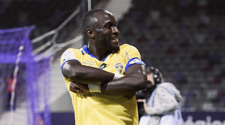 Sochaux : Abdoulaye Sané élu joueur du mois de septembre - wiwsport Sochaux : Abdoulaye Sané élu joueur du mois de septembre - wiwsport