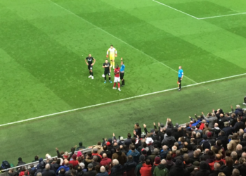 Vidéo - Championship : Drôle de soirée pour Famara Diédhiou, buteur et expulsé - wiwsport