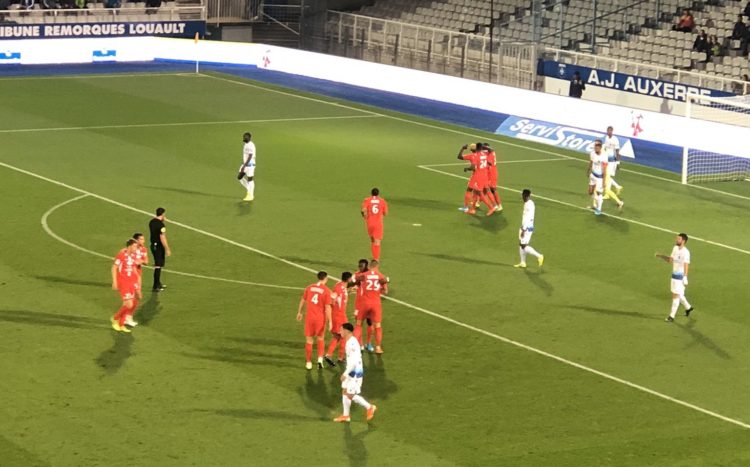 Ligue 2 : Moussa Djitté ouvre le score contre Auxerre - wiwsport