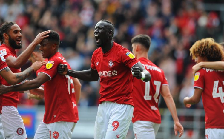 Famara Diédhiou offre la victoire à Bristol City face à Reading - wiwsport Famara Diédhiou offre la victoire à Bristol City face à Reading - wiwsport