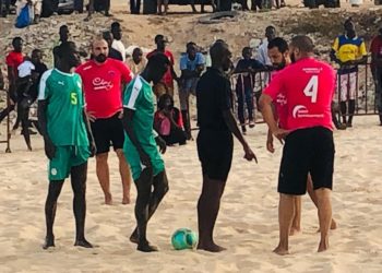 Match amical : Le Sénégal bat difficilement le Marseille Beach Team (5-3) - wiwsport