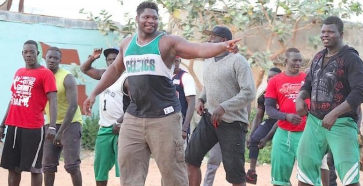 Abdou Bakhoum charge Tapha Tine : "Il ne peut pas remplir un open-press" - wiwsport Abdou Bakhoum charge Tapha Tine : "Il ne peut pas remplir un open-press" - wiwsport