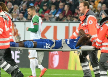 Bundesliga : Inquiétude pour Salif Sané sorti sur civière et évacué directement à l’hôpital - wiwsport