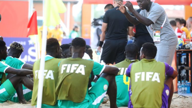 Mondial: Ngalla Sylla, coach des lions : "Nous avons notre destin en main" - wiwsport Mondial: Ngalla Sylla, coach des lions : "Nous avons notre destin en main" - wiwsport