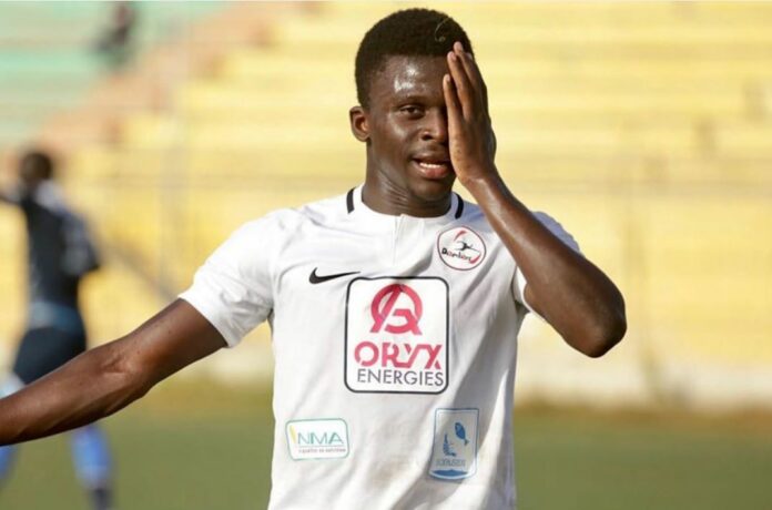 Cheikh Ahmadou Bamba Dieng, la nouvelle star de la Ligue 1 sénégalaise - wiwsport Cheikh Ahmadou Bamba Dieng, la nouvelle star de la Ligue 1 sénégalaise - wiwsport