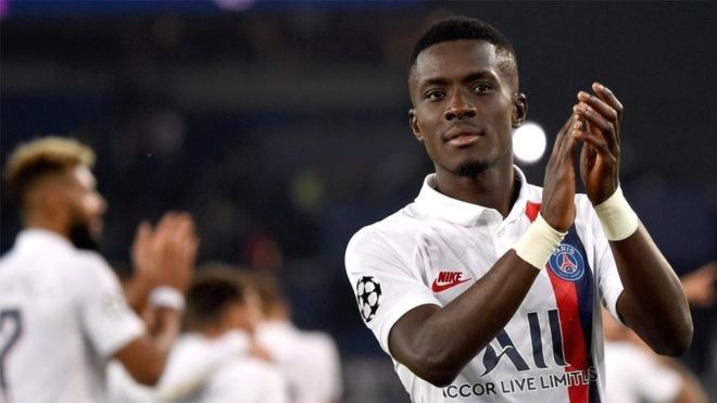 PSG-Nantes - Zone mixte : Gana Gueye évalue son état de forme et parle de sa position - wiwsport PSG-Nantes - Zone mixte : Gana Gueye évalue son état de forme et parle de sa position - wiwsport