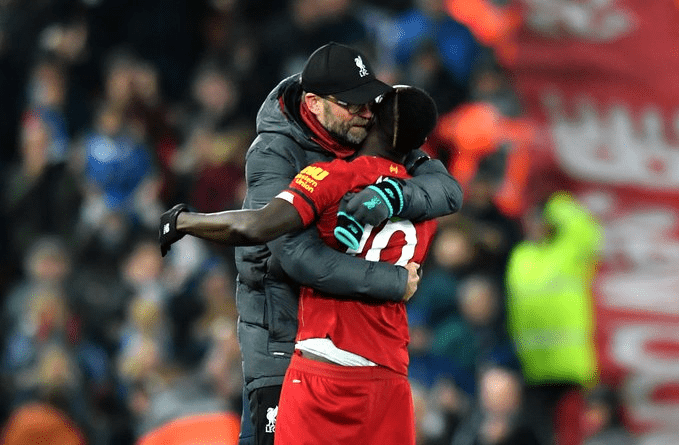 Vidéo - Liverpool-Everton : Deux passes décisives sublimes de Sadio Mané - wiwsport Vidéo - Liverpool-Everton : Deux passes décisives sublimes de Sadio Mané - wiwsport