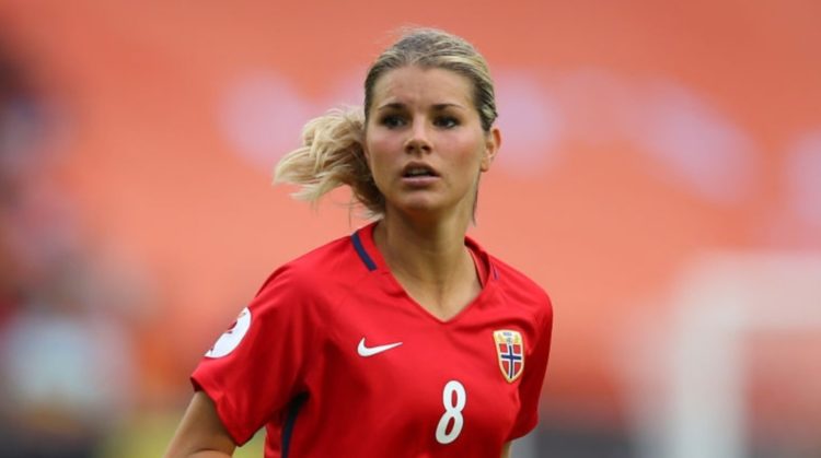 Ballon d'Or 2019 : Ada Hegerberg (ballon d'or 2018) "Sadio Mané méritait de monter sur le podium" - wiwsport Ballon d'Or 2019 : Ada Hegerberg (ballon d'or 2018) "Sadio Mané méritait de monter sur le podium" - wiwsport