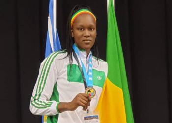 Portrait: Maman Amina Ndione, l'étoile filante du Karaté sénégalais - wiwsport
