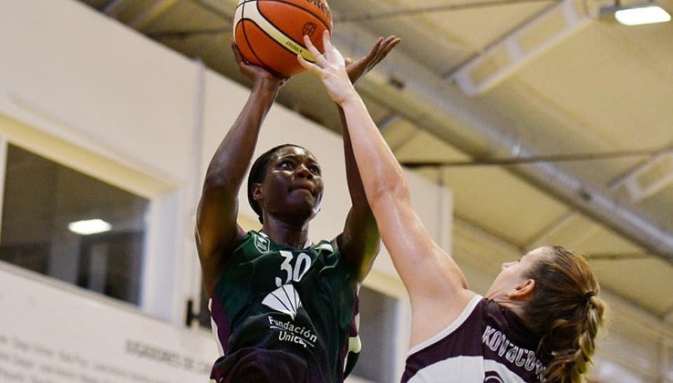 LF2 Espagne : Double-double pour Bineta Ndoye, Unicaja domine le Barça CBS - wiwsport LF2 Espagne : Double-double pour Bineta Ndoye, Unicaja domine le Barça CBS - wiwsport
