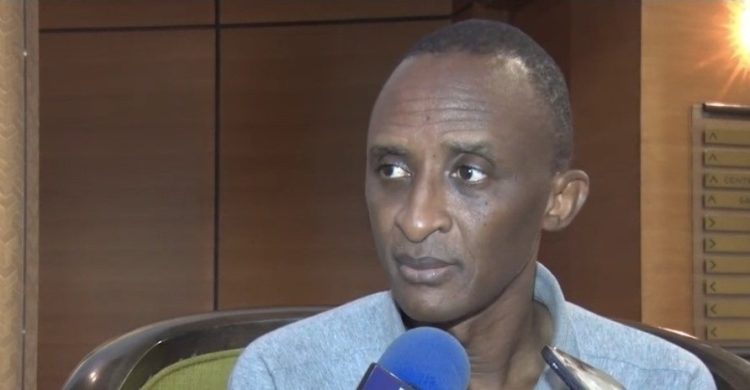 Abdoulaye Seydou Sow : "Si Sadio Mané n'est pas sacré, l’Afrique sera la risée du monde" - wiwsport Abdoulaye Seydou Sow : "Si Sadio Mané n'est pas sacré, l’Afrique sera la risée du monde" - wiwsport