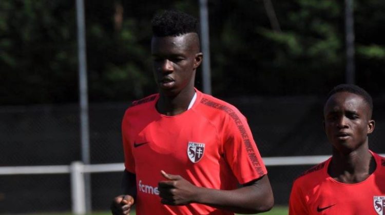 Olivier Perrin encense Amadou Dia Ndiaye : "Il est le meilleur attaquant sénégalais qui ait signé au Fc Metz" - wiwsport Olivier Perrin encense Amadou Dia Ndiaye : "Il est le meilleur attaquant sénégalais qui ait signé au Fc Metz" - wiwsport