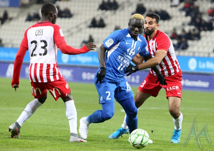 Ligue 2 - Grenoble : Moussa Djitté a déjà conquis les cœurs - wiwsport