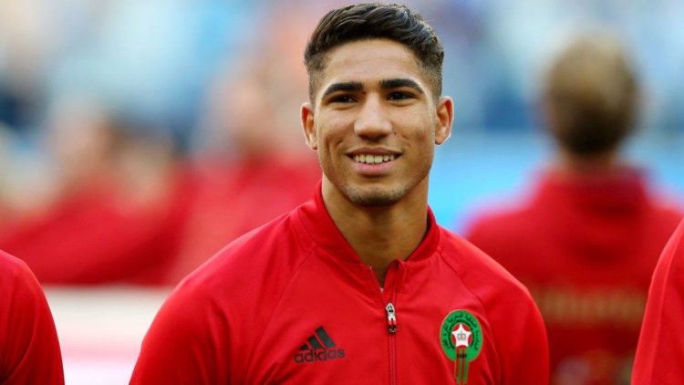 CAF Awards 2019 : Achraf Hakimi est le meilleur jeune joueur africain de l'année - wiwsport CAF Awards 2019 : Achraf Hakimi est le meilleur jeune joueur africain de l'année - wiwsport