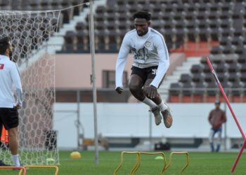 Pape Makhete Diop tacle Aliou Cissé : "Selon lui, le niveau des championnats des pays du Golfe est faible. Mais je pense qu'il a sa réponse avec ce qui s'est passé à la coupe d'Afrique" - wiwsport