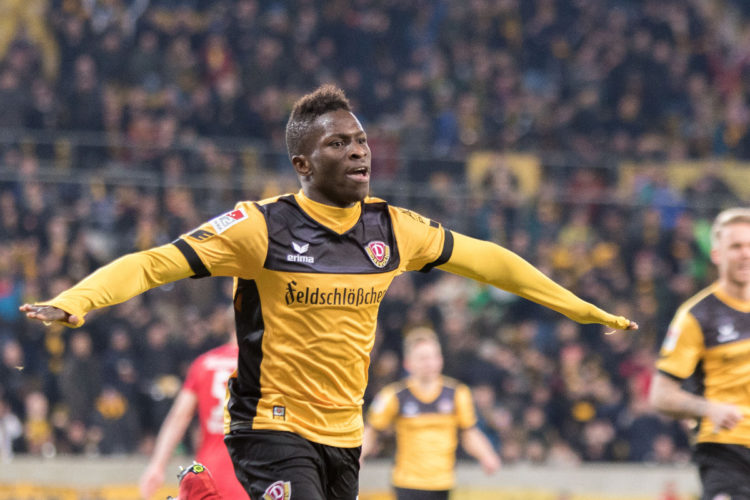 Mercato: Nîmes Olympique sur la piste de Moussa Koné - wiwsport Mercato: Nîmes Olympique sur la piste de Moussa Koné - wiwsport