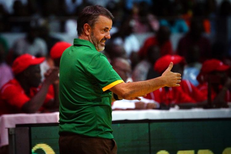 Porfirio diffère son retour : Questions autour d’une indisponibilité - wiwsport Porfirio diffère son retour : Questions autour d’une indisponibilité - wiwsport